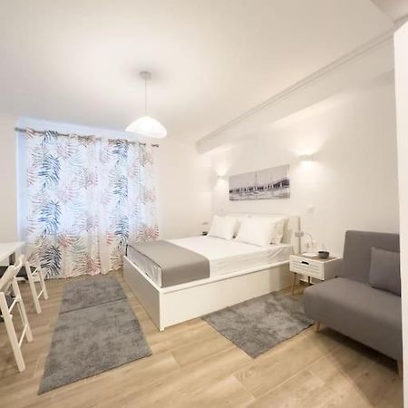 Petite Retreat In Kolonaki, Athens /Netflix Atenas Exterior foto