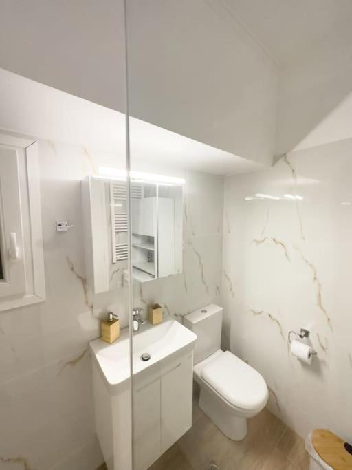 Petite Retreat In Kolonaki, Athens /Netflix Atenas Exterior foto
