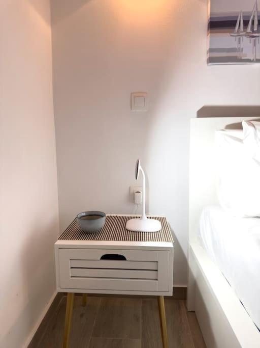 Petite Retreat In Kolonaki, Athens /Netflix Atenas Exterior foto