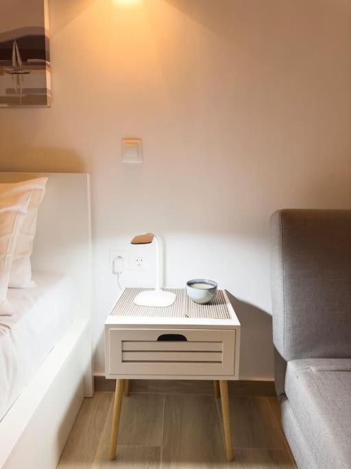 Petite Retreat In Kolonaki, Athens /Netflix Atenas Exterior foto
